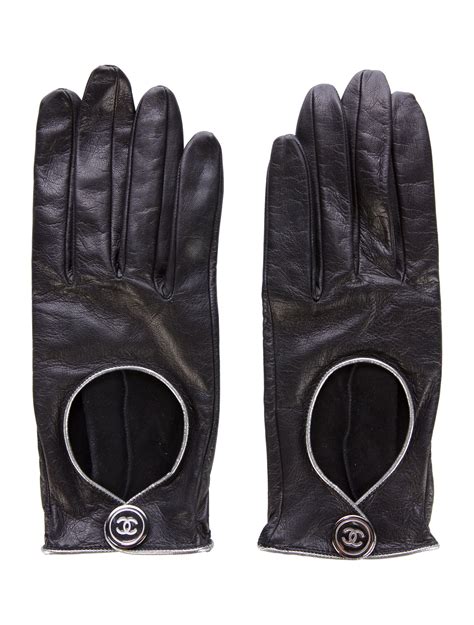 Chanel Lambskin Gloves 